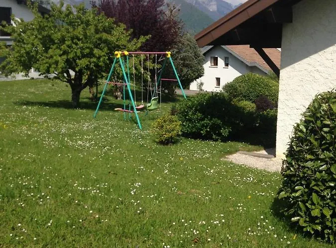 La Maison Des Bleuets *